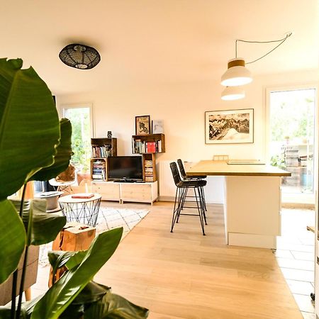L'Olympique: Appartement Cosy, Vue Canal Grande Terrasse Et Parking Vaires-sur-Marne Exterior photo