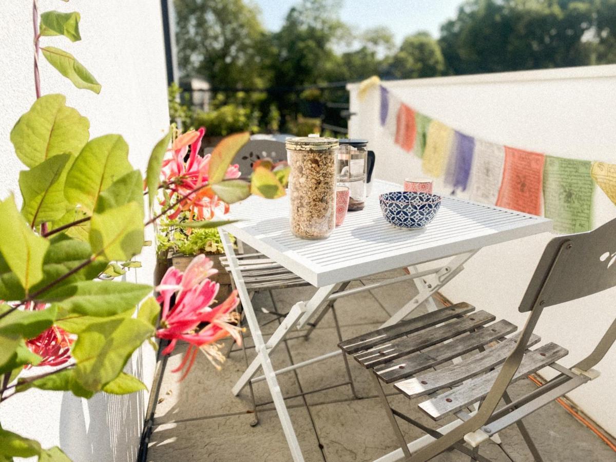 L'Olympique: Appartement Cosy, Vue Canal Grande Terrasse Et Parking Vaires-sur-Marne Exterior photo